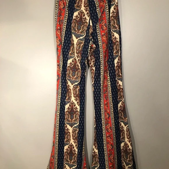 Alter’d State Marianna Flare Pants Size Small - Picture 2 of 12